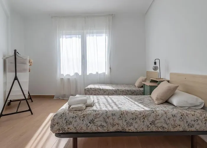 Piso Renovado Cerca Del Ayuntamiento Y Del Metro