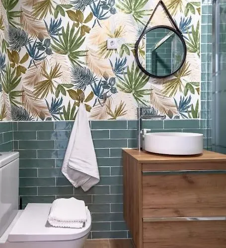 Piso Renovado Cerca Del Ayuntamiento Y Del Metro Apartamento