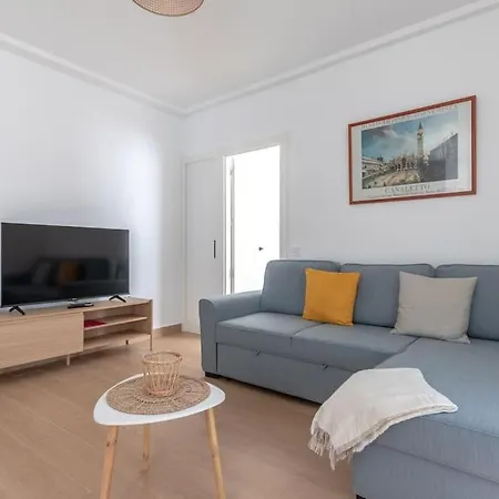 Appartement Piso Renovado Cerca Del Ayuntamiento Y Del Metro *